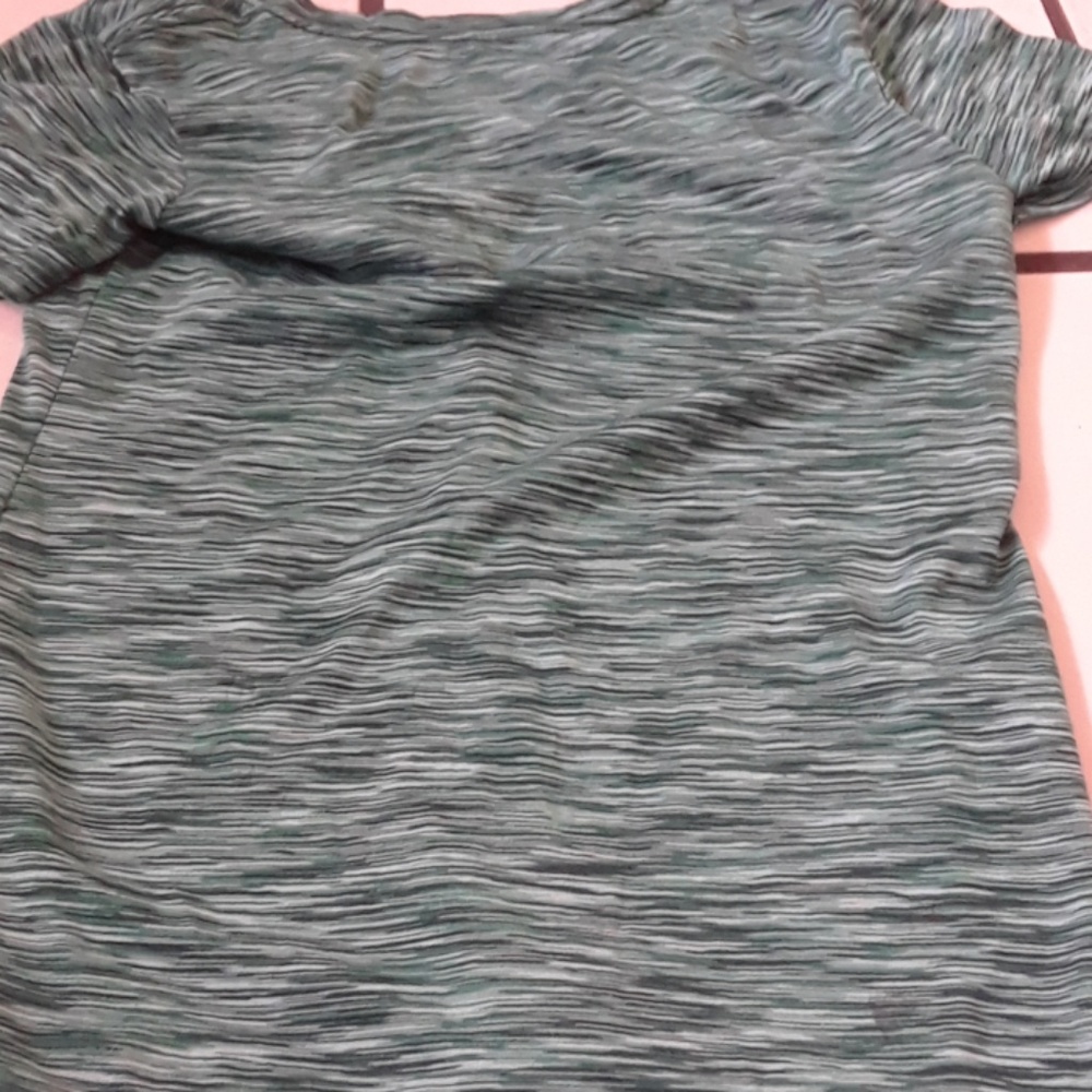 Shirt - Picture 2 of 2